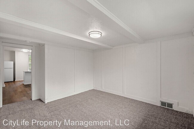 Building Photo - 2 br, 1 bath House - 1107 Fairdale Street