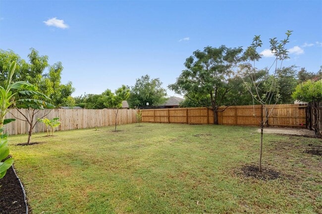 Building Photo - 15532 Emmaleighs Ln