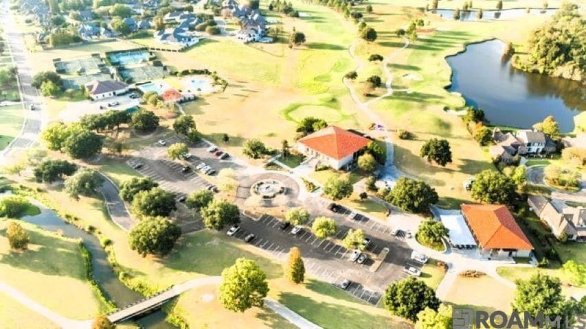 Building Photo - 2904 Rue Dauphine