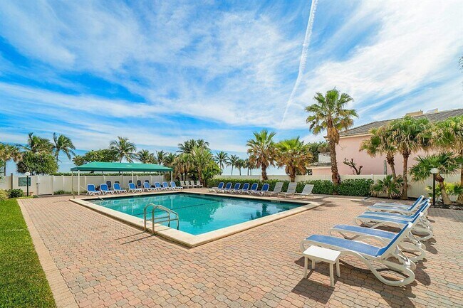 Building Photo - 800 SE 20th Ave