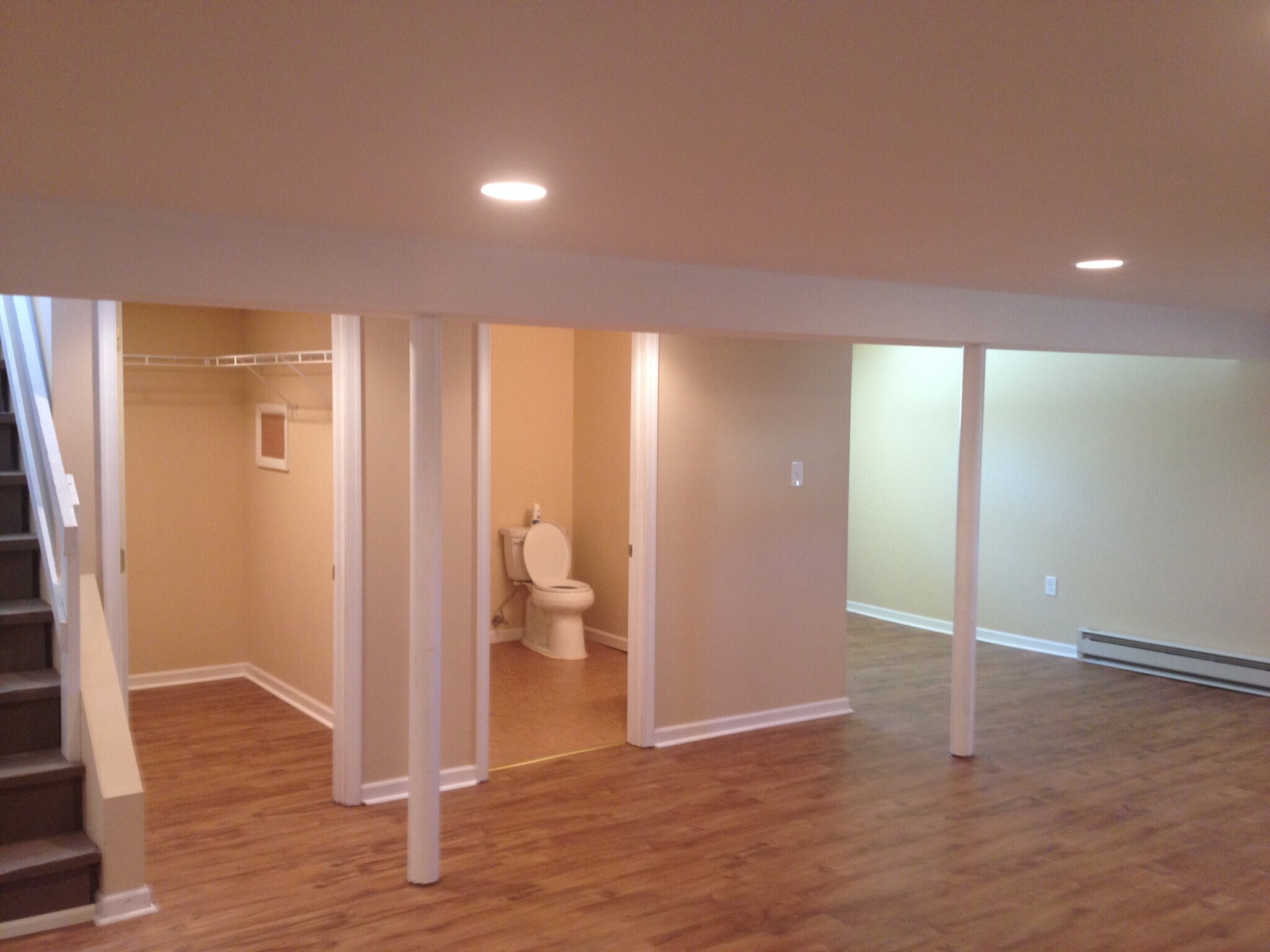 Building Photo - 2037 Terrace Drive