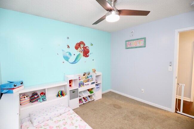 Building Photo - 4370 Excursion Dr