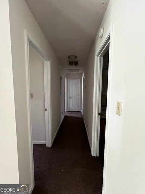Building Photo - 121 Village Ln