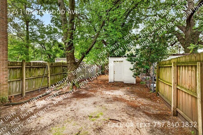 Building Photo - 1241 Underwood Ave