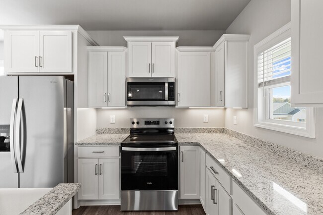 Building Photo - 232 Franklin St