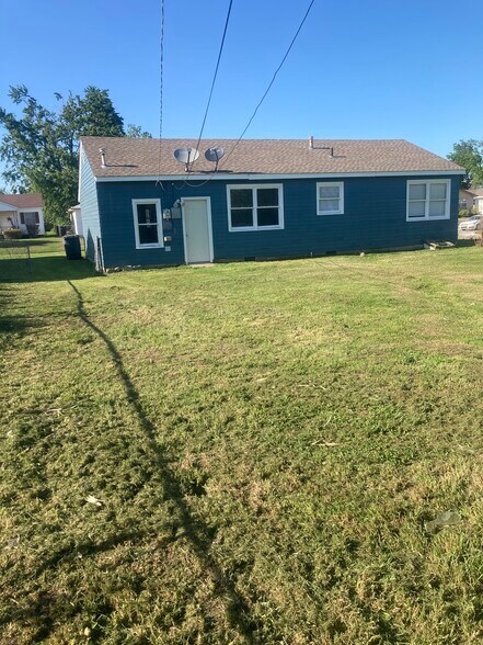 Building Photo - 1401 Hite blvd