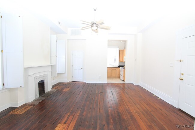 Building Photo - 219 N 19th St