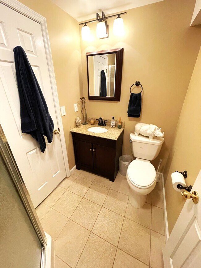 Building Photo - 13209 Lantern Hollow Dr