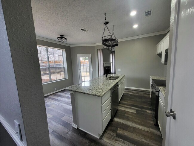 Building Photo - 3606 Creekstone Ct