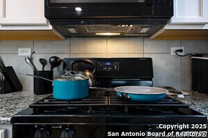 Building Photo - 7710 Ponderosa Pine