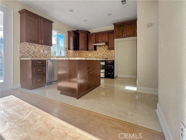 Building Photo - 53 Boulder Creek Way