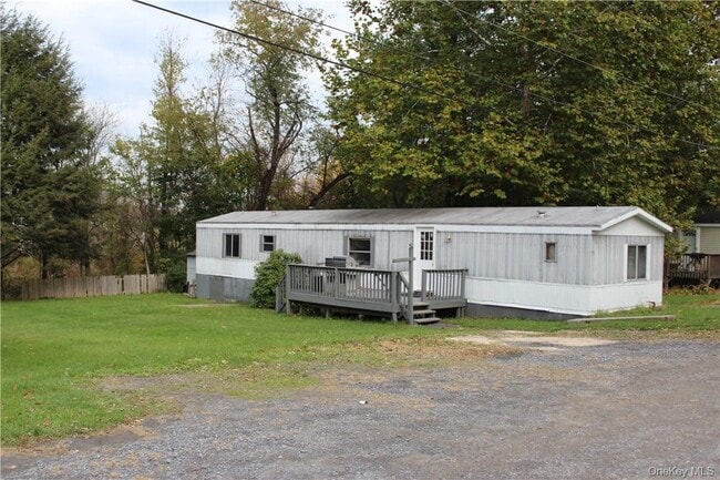 Building Photo - 16 Tanglewood Park Dr