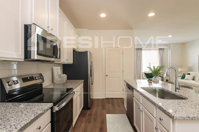 Building Photo - 153 Alicia Wy