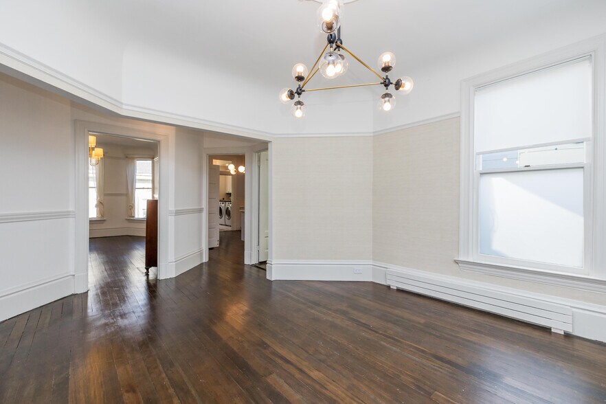 Building Photo - 1392 McAllister St