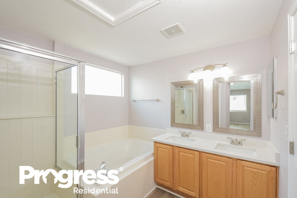 Building Photo - 18442 Keyser Creek Ave