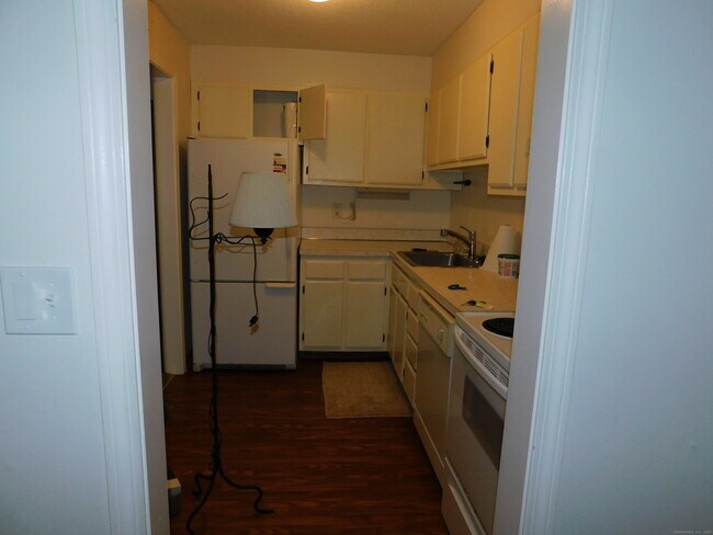 Building Photo - 85 Oxbow Dr