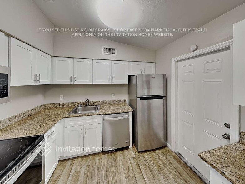 Building Photo - 4117 Caywood Cir