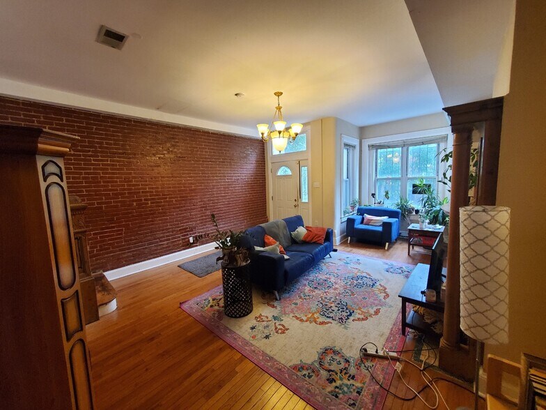 Front room (shared space) - 27 Q St NW