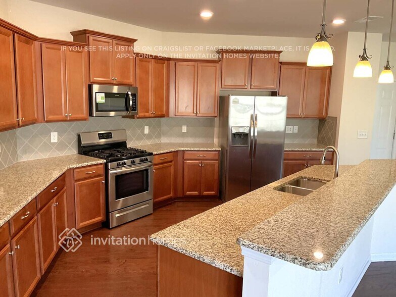 Building Photo - 141 Lassen Ln