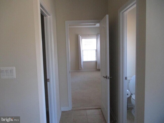 Building Photo - 7303A Hayfield Rd