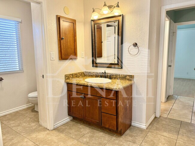 Building Photo - 3943 W Whispering Wind Dr