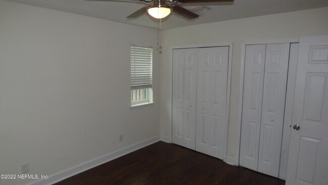 Building Photo - 5615 San Juan Ave