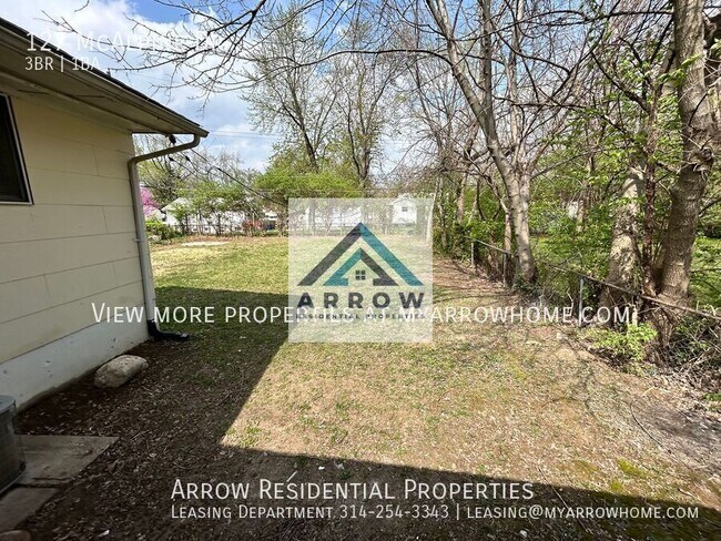 Building Photo - 127 McAlpine Dr-