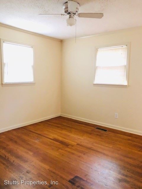 Building Photo - 3 br, 1.5 bath House - 2310 Cloyd Boulevard