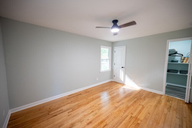 Building Photo - 6561 Huntsboro Rd