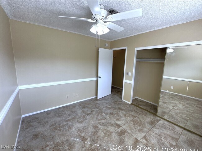 Building Photo - 5817 Sinaloa Ct