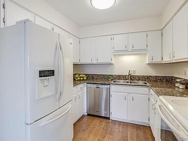 Building Photo - 5751 E Ithaca Pl