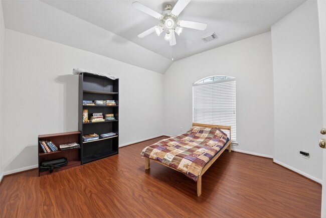 Building Photo - 7907 Swan Hollow Ct