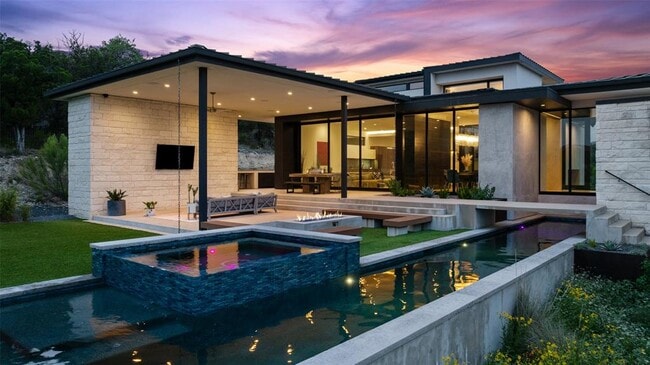 Building Photo - 4202 Serene Hills Dr