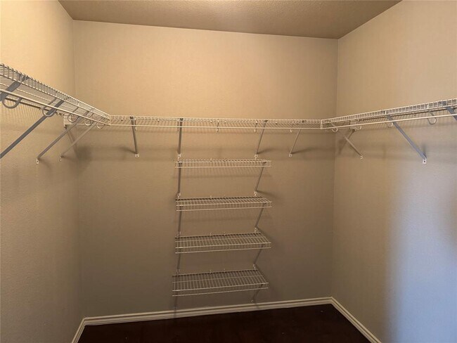 Building Photo - 328 Altamont St