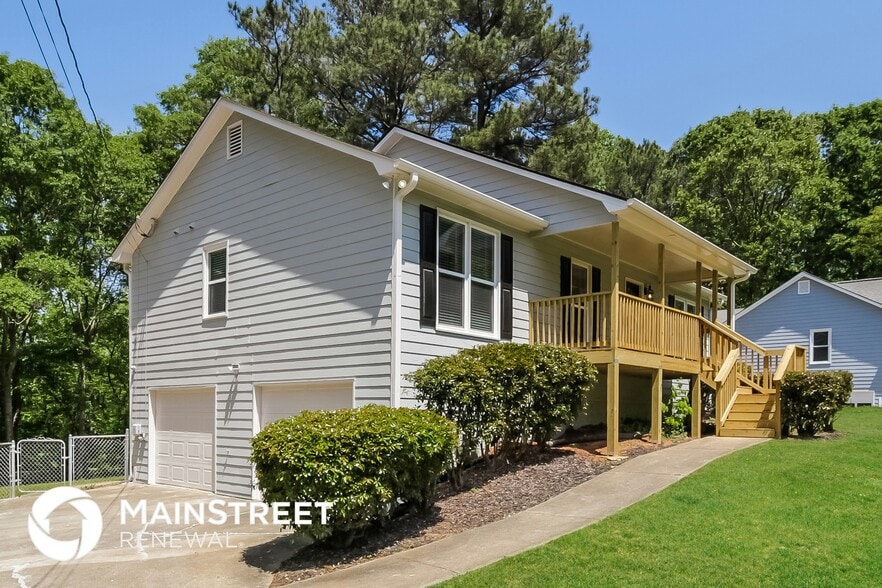 Building Photo - 333 Oak Landing Cir