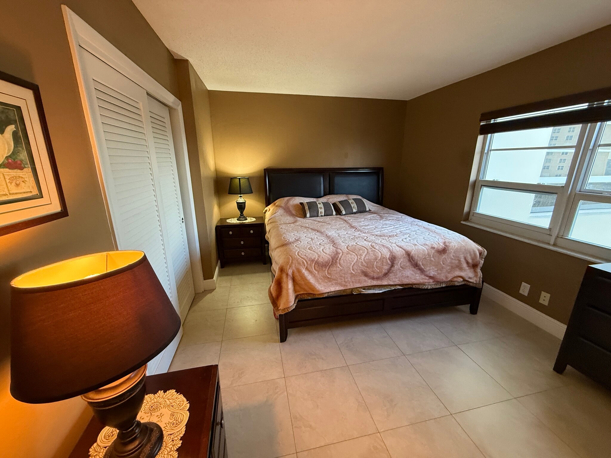 Building Photo - 6000 N Ocean Blvd