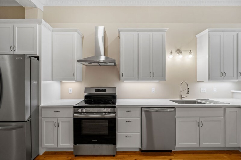 Building Photo - 33 Court St