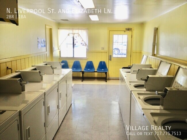 Building Photo - 75 N Liverpool St