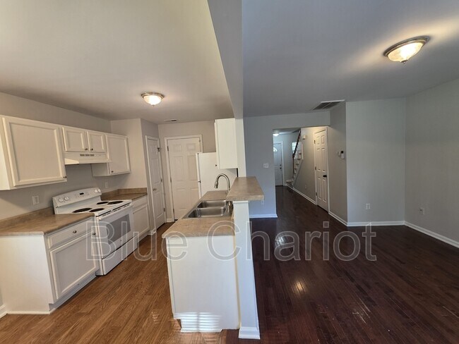 Building Photo - 1206 Granby St
