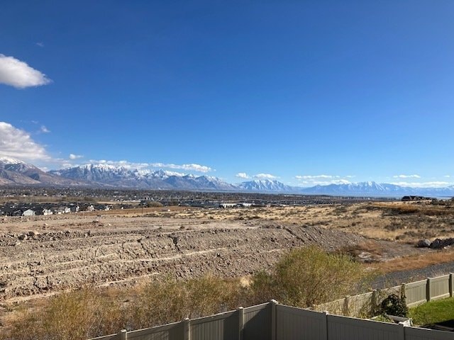 Building Photo - 2426 Orchard Way