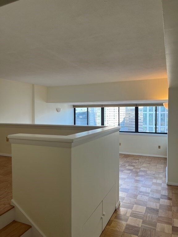 Building Photo - 6 Whittier Pl