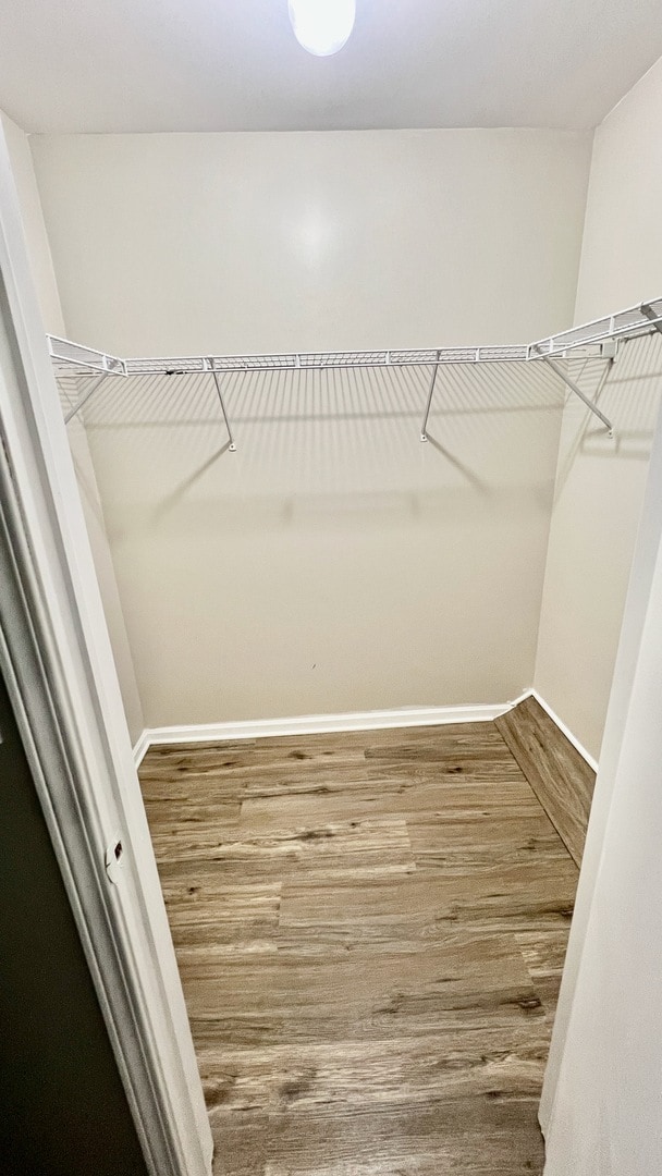 Building Photo - 1926 Grove Ave