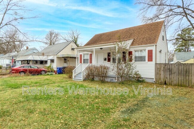 Building Photo - 3502 Commonwealth Ave