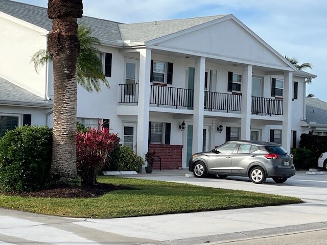 building A - 1490 Memoli Ln