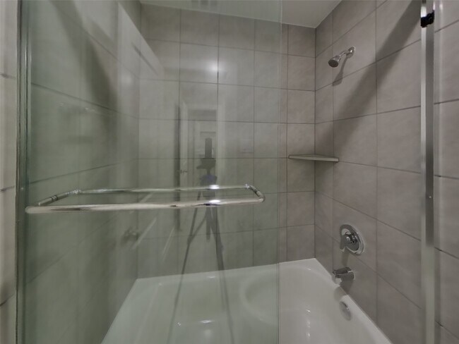 Building Photo - 22633 Terrazzo Dr