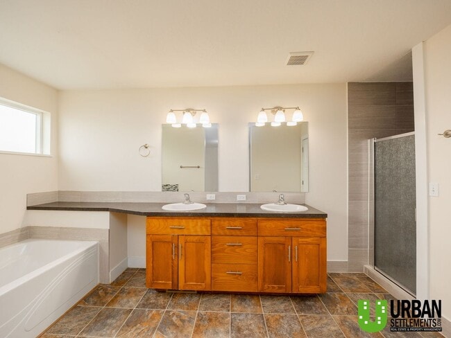 Building Photo - Clean, Comfortable Home in a Great Spokane Valley Location!