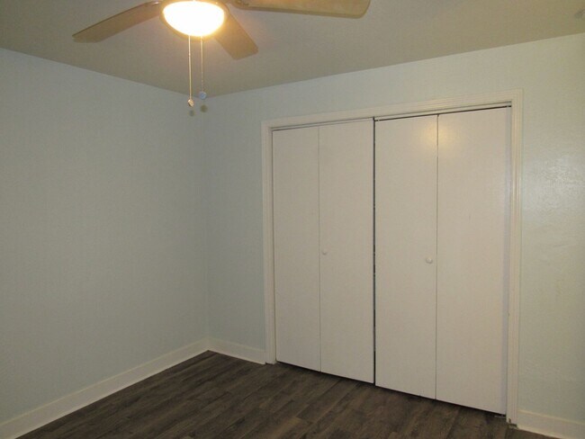 Building Photo - 1 Bedroom in Monte Vista