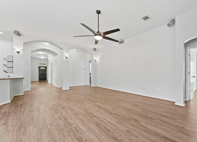 Building Photo - 31030 Imperial Walk Ln