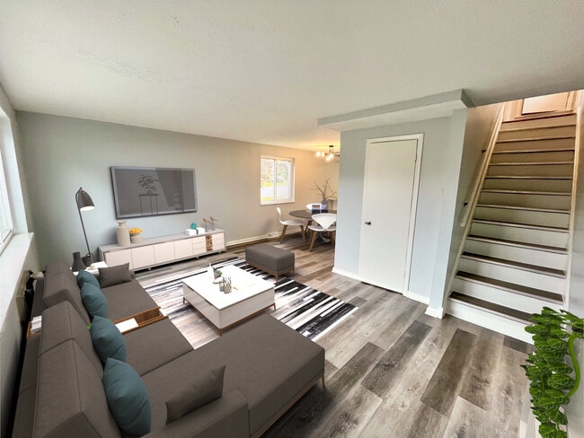 Building Photo - Mayfield 16 Townhomes