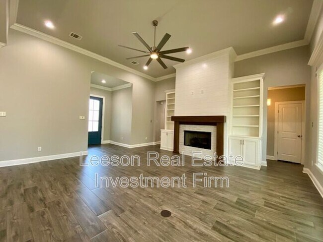 Building Photo - 2076 Highpoint Pl